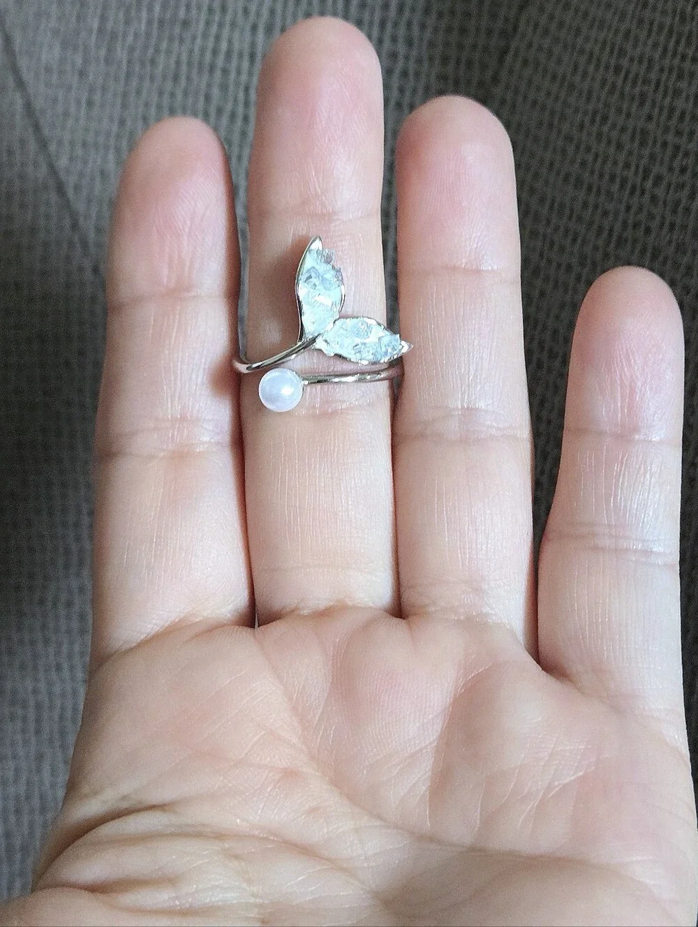 La Meno Fluke (Whale's🐋 Tail) and Freshwater Pearl Bypass Ring💍 - NIB - Picture 5 of 16